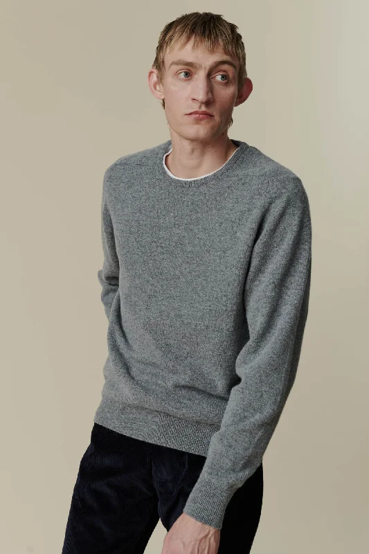 Men's Lambswool Saddle Shoulder Crew Neck - Grey